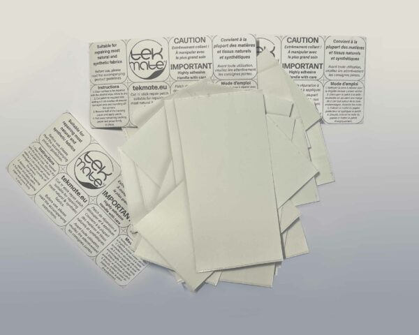 tekmate white patches, 5 cm x 10 cm - grey background